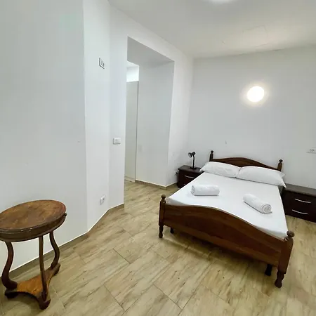 Bastione Locazione Turistica דירה *